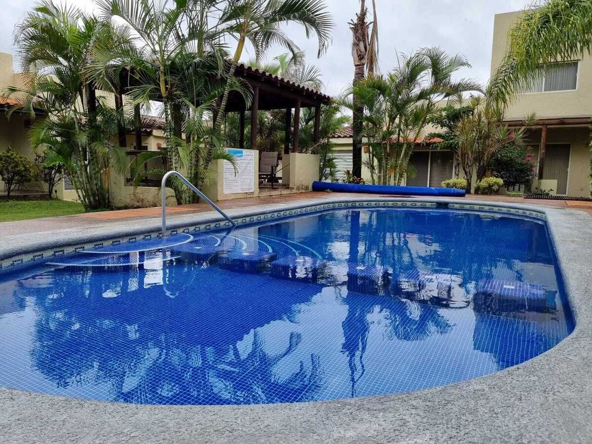 sierra lake terreno en jocotepec